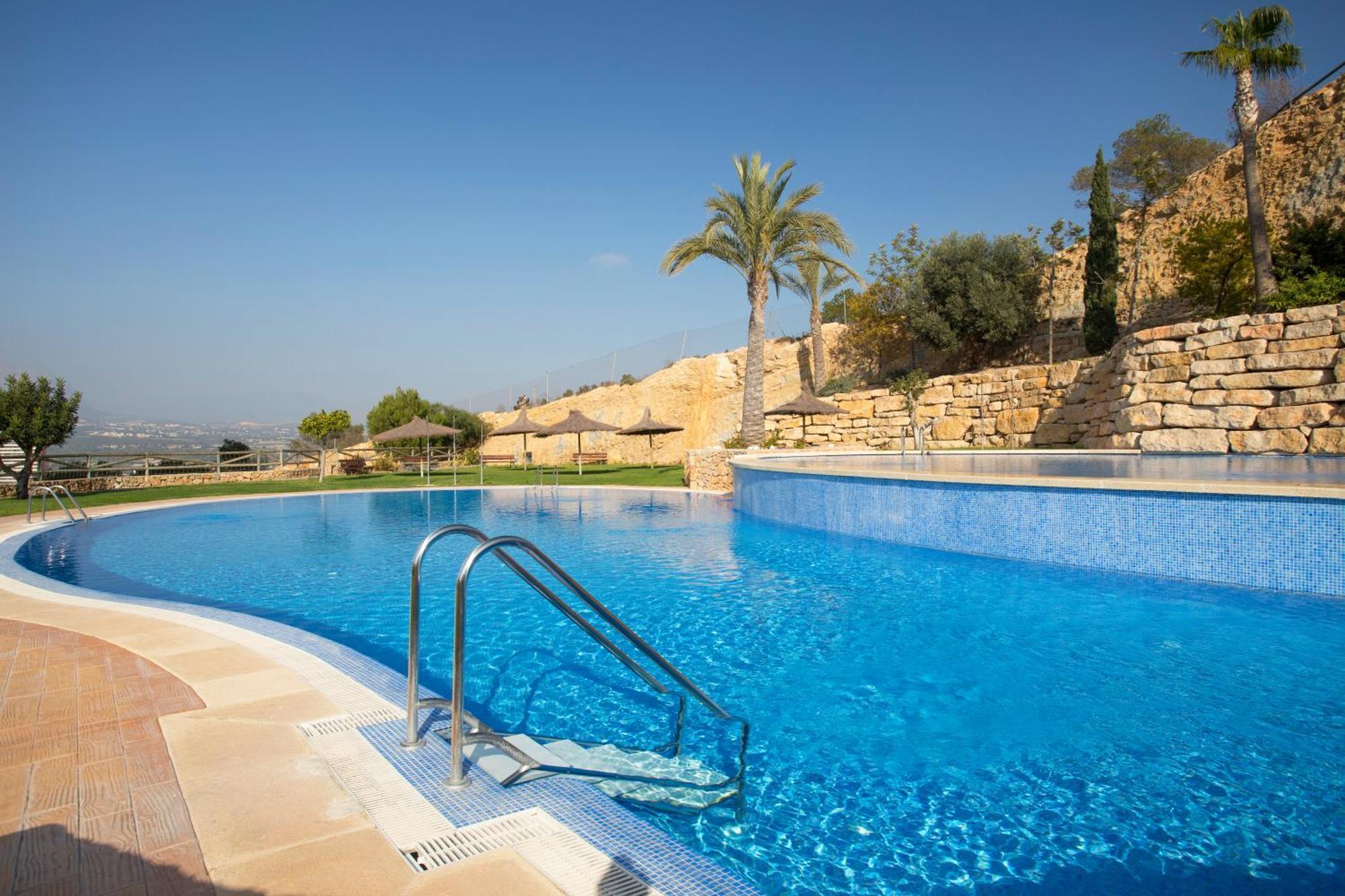 Appartamento Deluxe Penthouse On The 42Nd Floor With Amazing Sea Views Benidorm Esterno foto