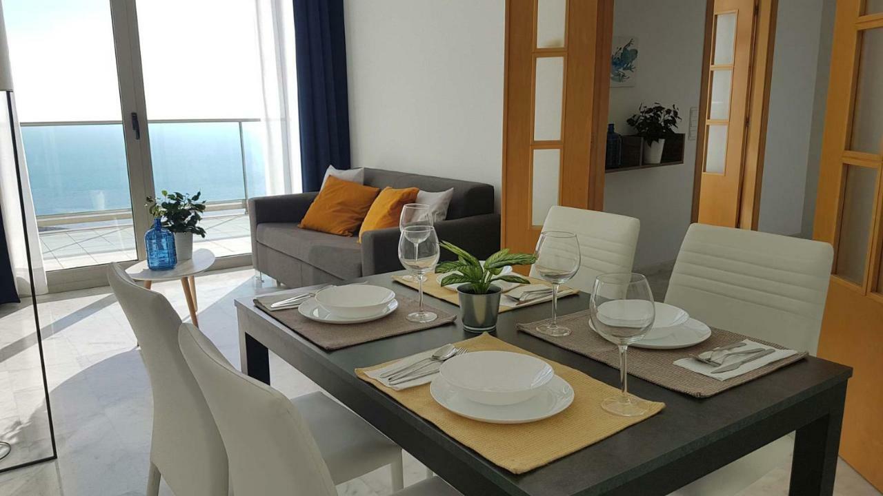 Appartamento Deluxe Penthouse On The 42Nd Floor With Amazing Sea Views Benidorm Esterno foto