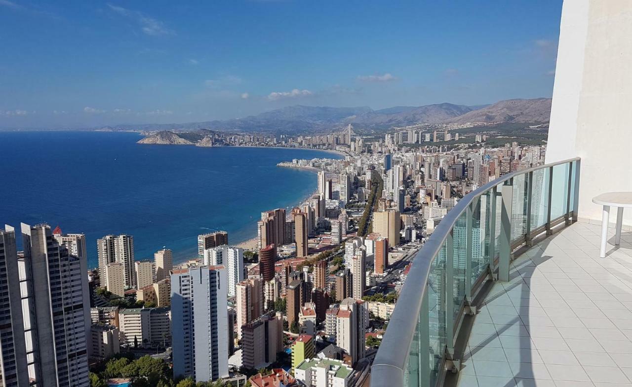 Appartamento Deluxe Penthouse On The 42Nd Floor With Amazing Sea Views Benidorm Esterno foto