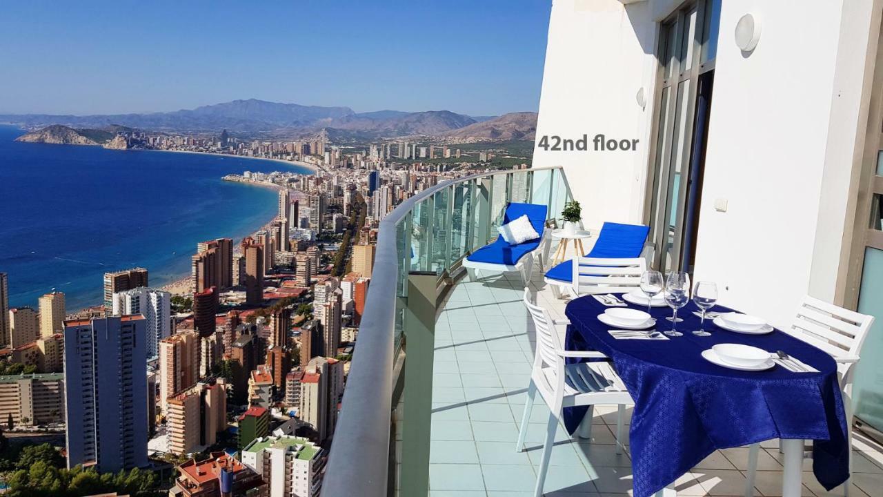 Appartamento Deluxe Penthouse On The 42Nd Floor With Amazing Sea Views Benidorm Esterno foto