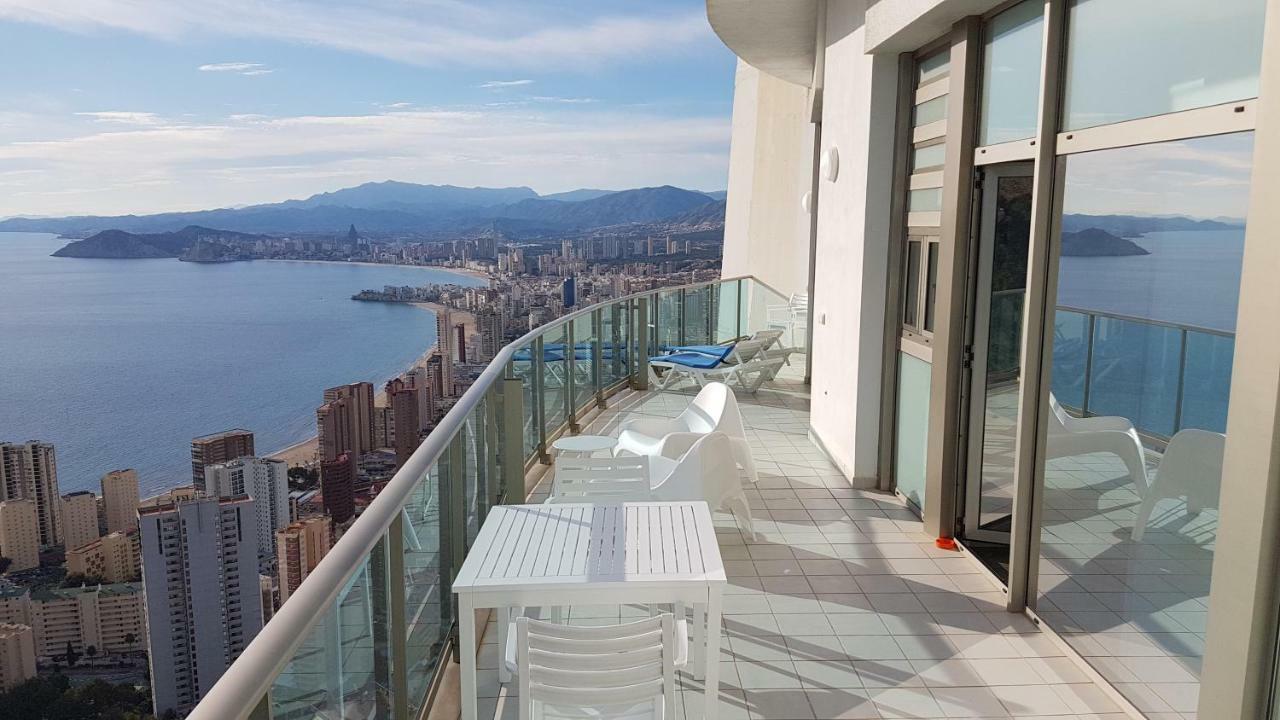 Appartamento Deluxe Penthouse On The 42Nd Floor With Amazing Sea Views Benidorm Esterno foto